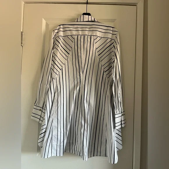 Donna Karan Black and White Striped Button Down Shirt - Picture 4 of 4